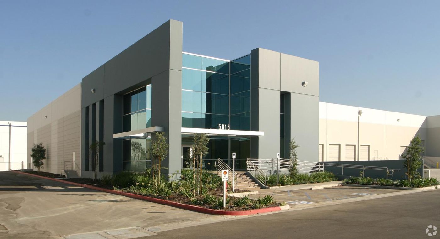 Bldg 2 photo 2