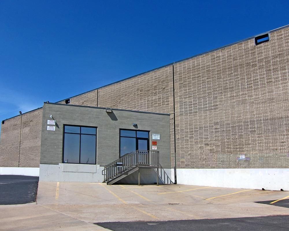 13331 & 13333 East 37th Avenue photo 4