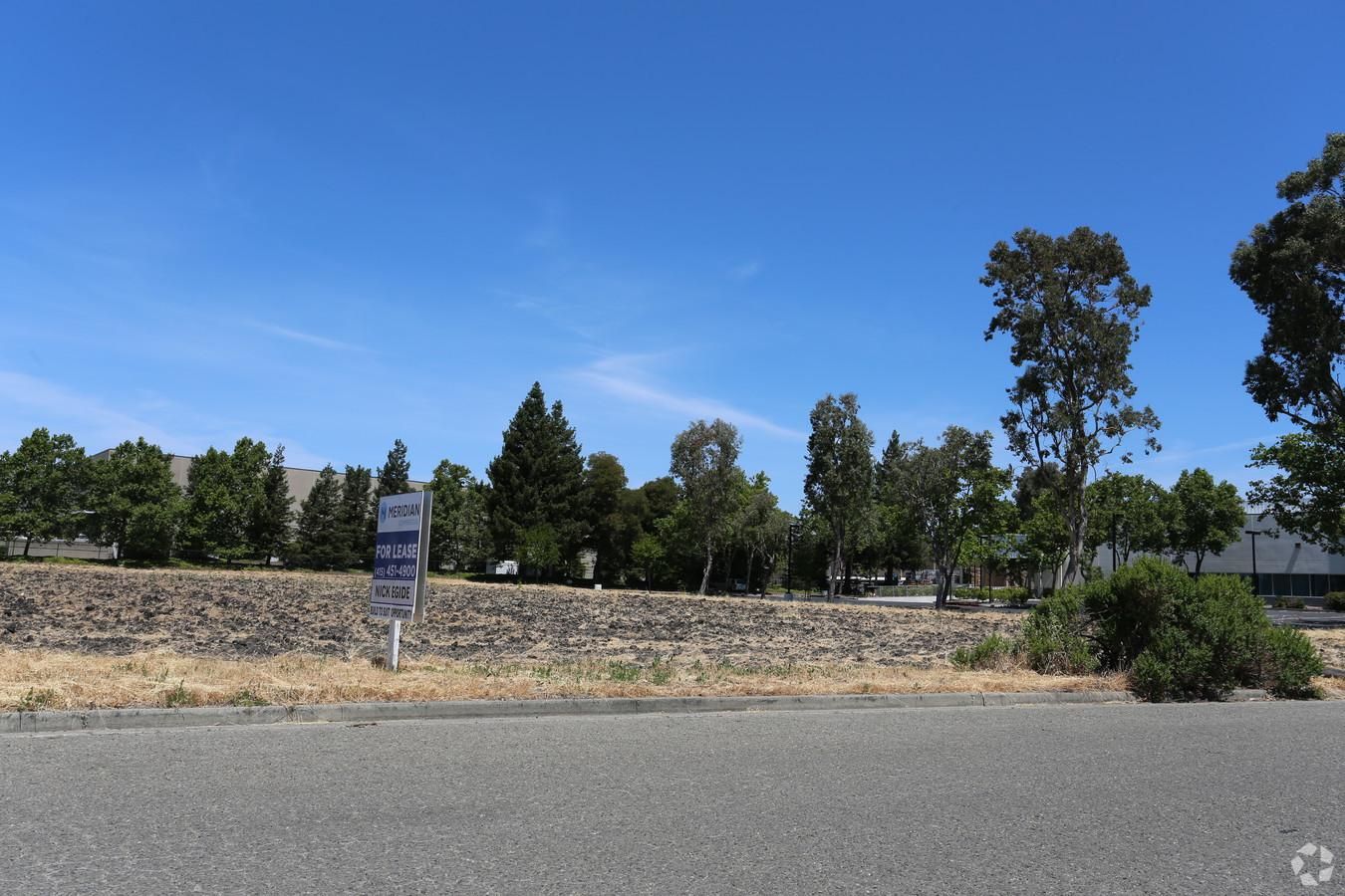 Industrial Property For Lease photo 3