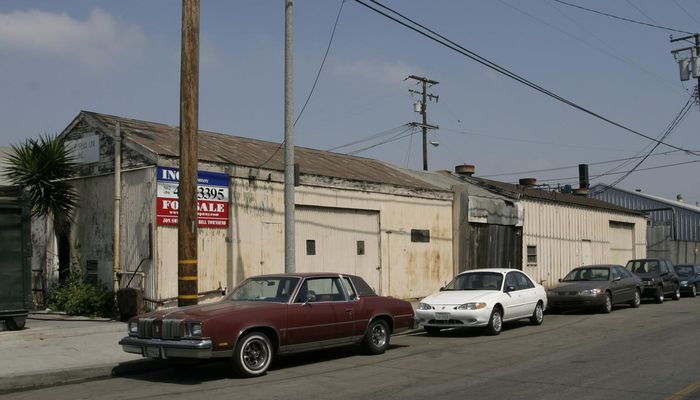 Warehouse Space for Rent at 1550 Hayes Ave Long Beach, CA 90813 - #3