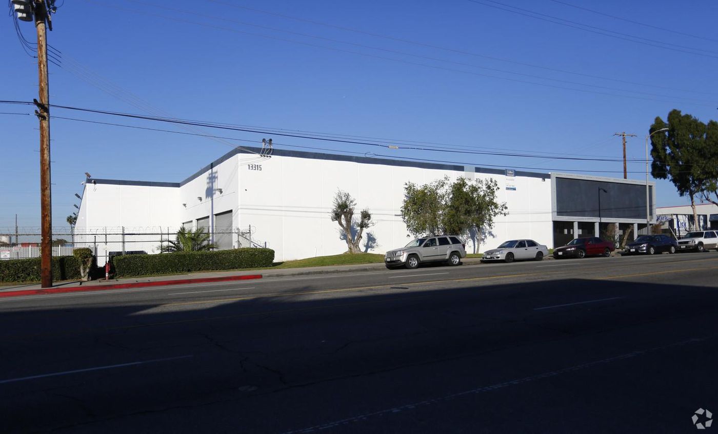 Industrial Property For Lease photo 4