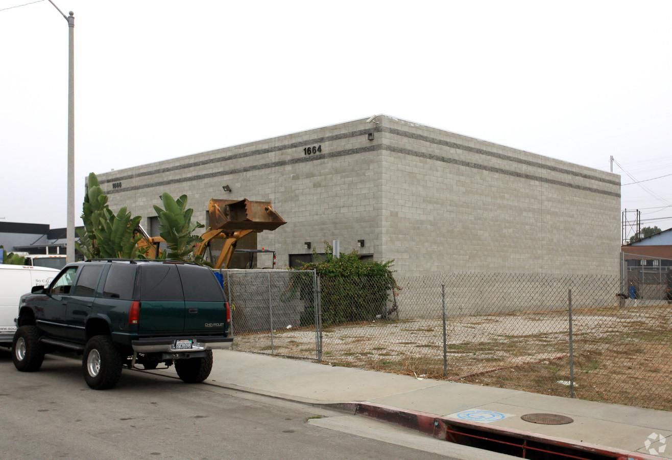 Industrial Property For Lease photo 2