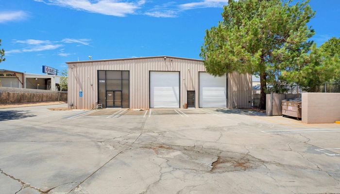 Warehouse Space for Rent at 11768 Mariposa Rd. Hesperia, CA 92345 - #5