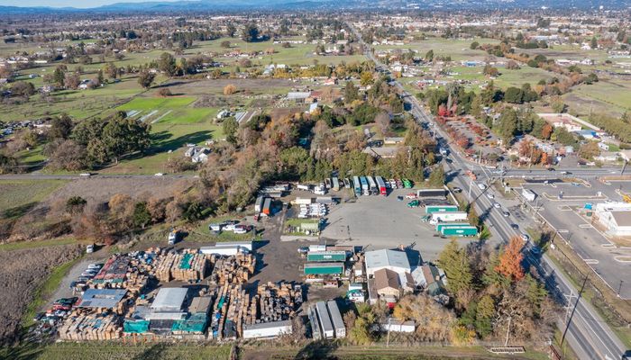 Warehouse Space for Rent at 3809 Stony Point Road Santa Rosa, CA 95407 - #4