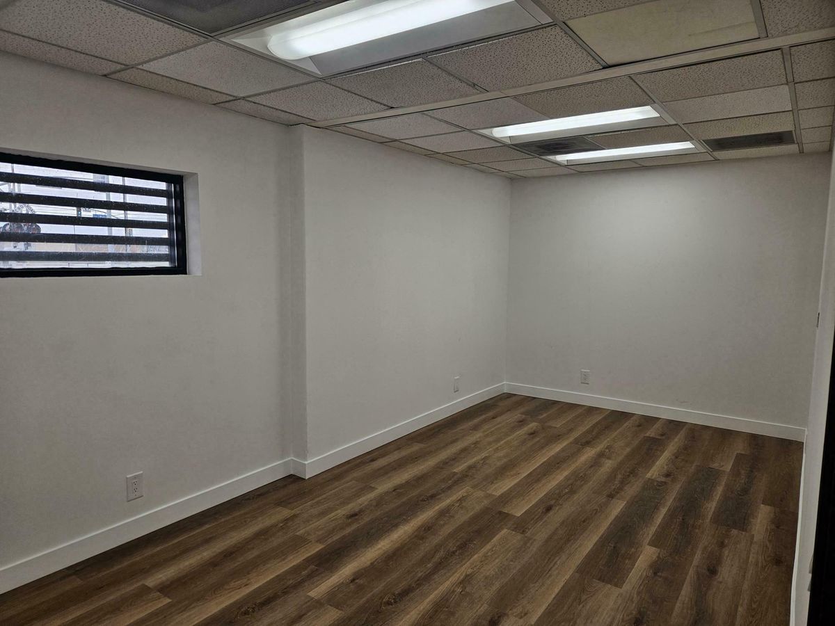 7648 San Fernando Road photo 3