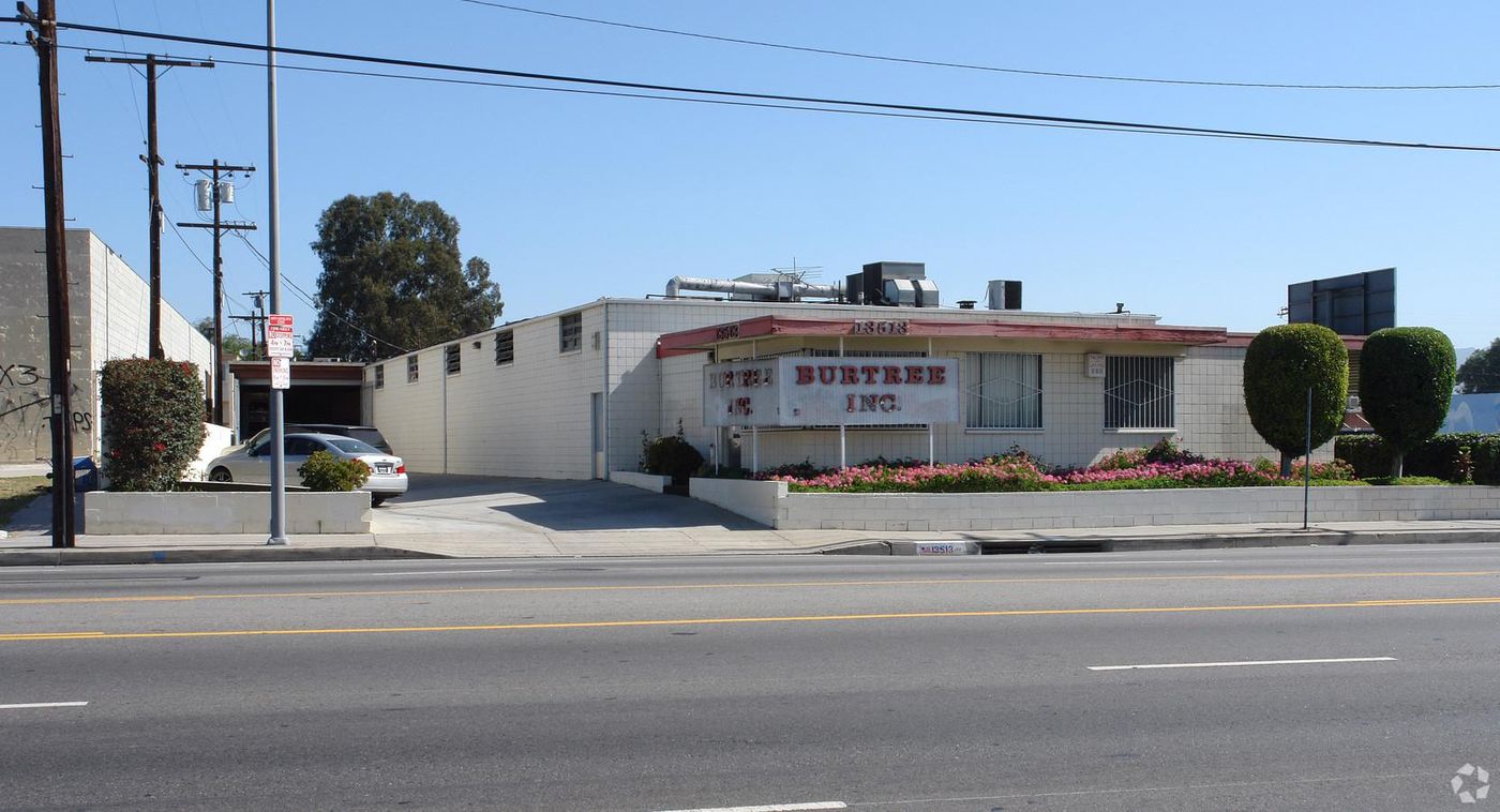 Industrial Property For Lease photo 1
