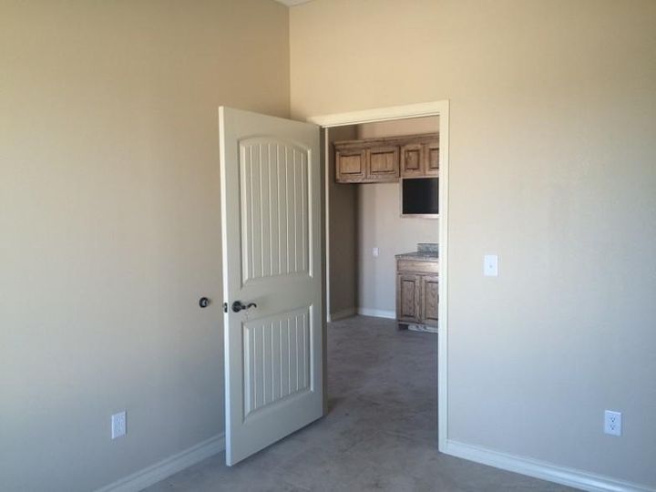 11407 W County Road 33