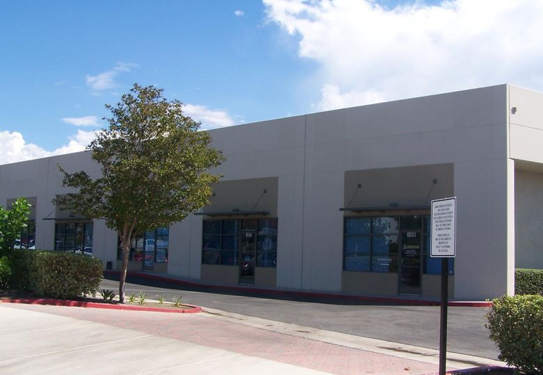Adnoff Commerce Center