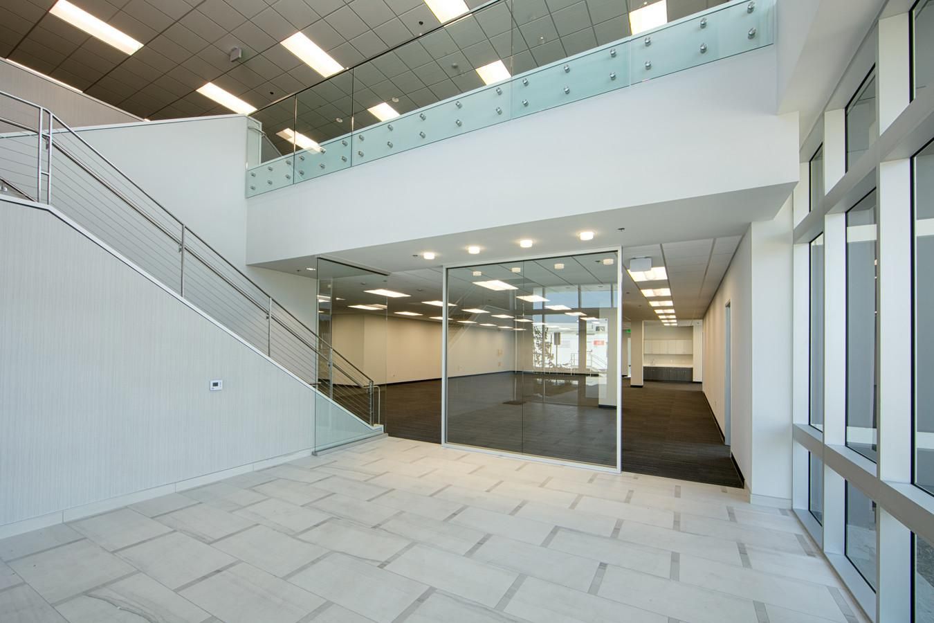 Building 9 photo 2