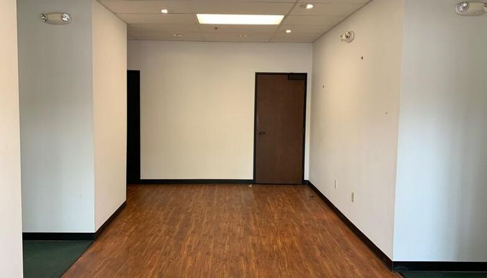 Warehouse Space for Rent at 355 Pioneer Way Mountain View, CA 94041 - #4