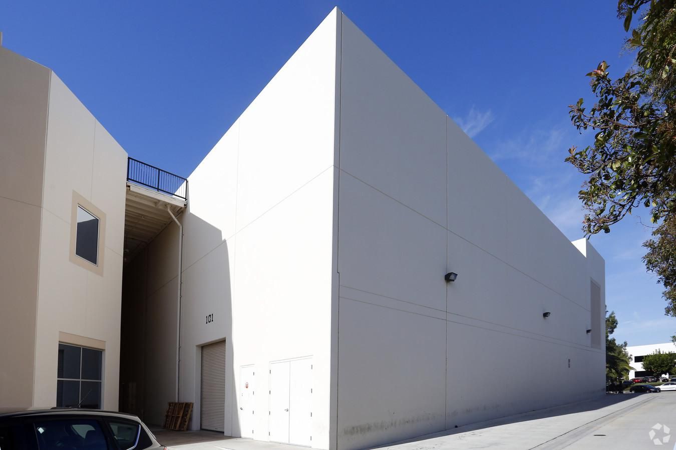 Bldg 2 photo 4