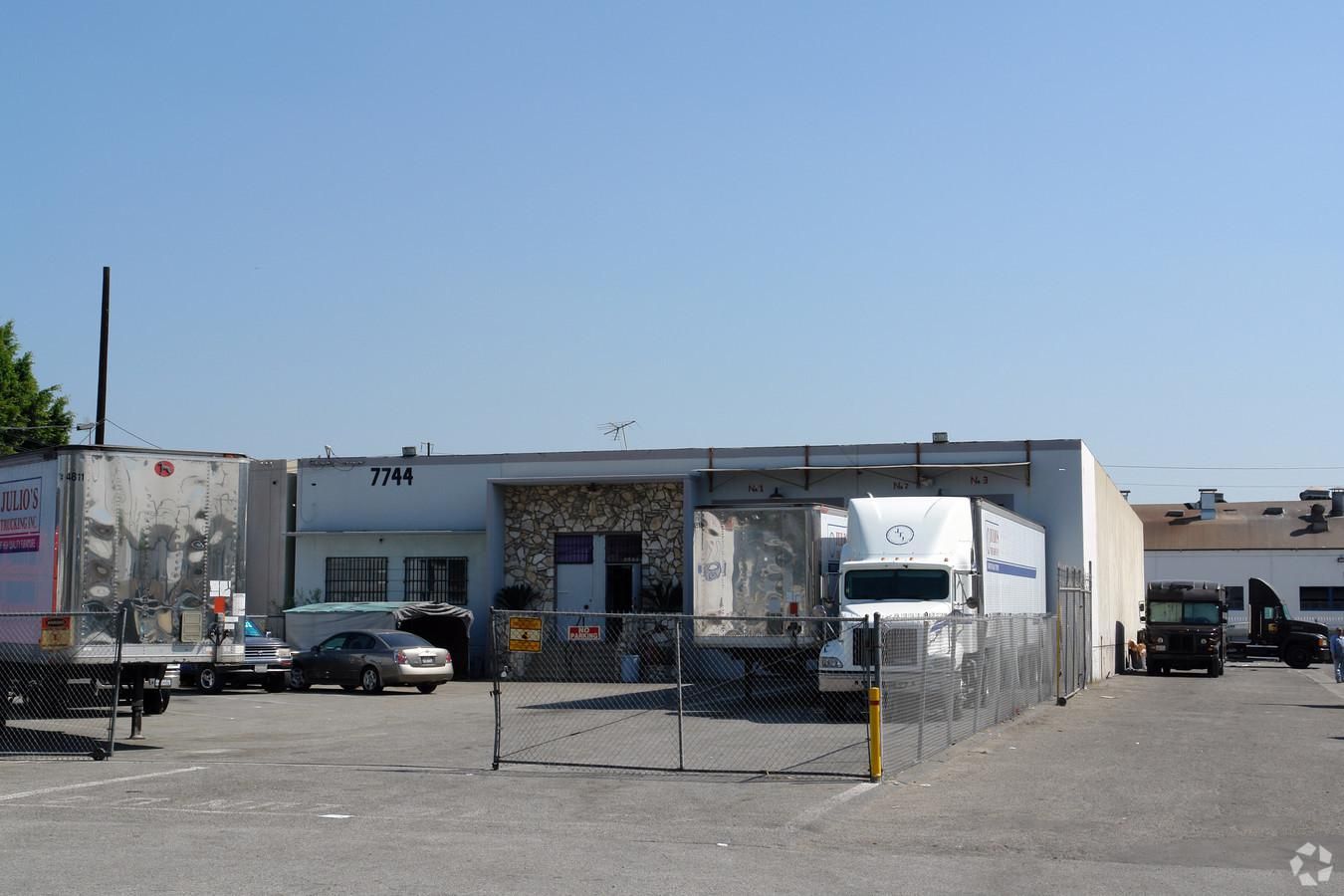 Industrial Property For Lease photo 1