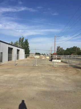 81 W Gibbons Ave