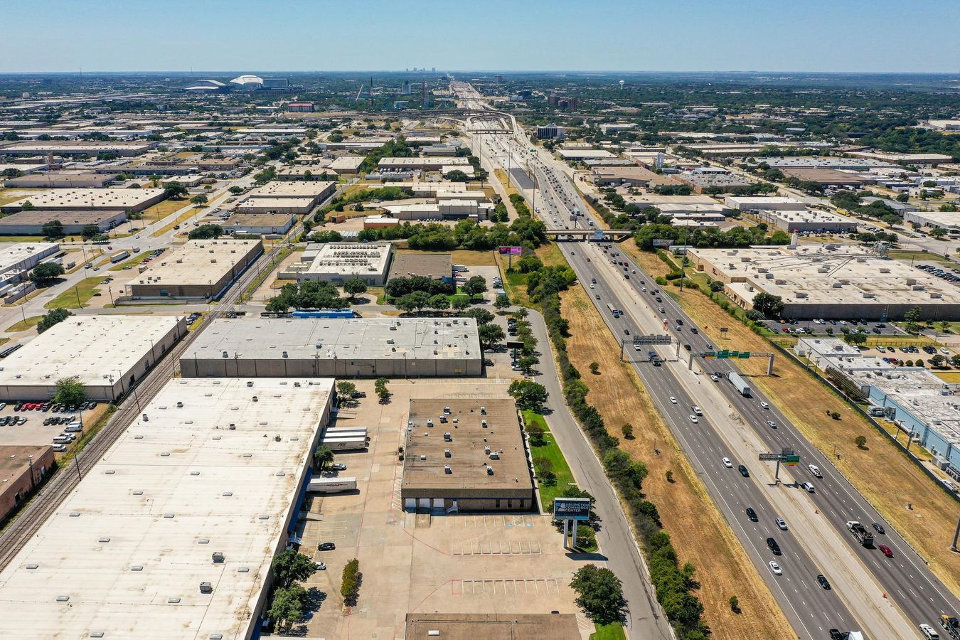 Arlington Commerce Center 58 photo 2