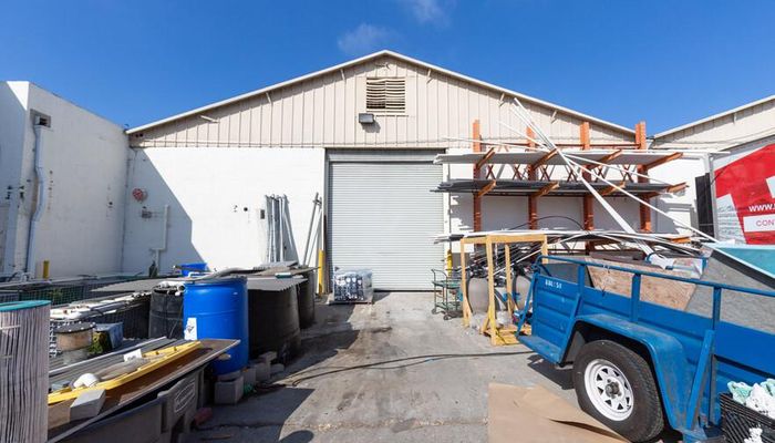 Warehouse Space for Rent at 622-626 N La Brea Ave Inglewood, CA 90302 - #13