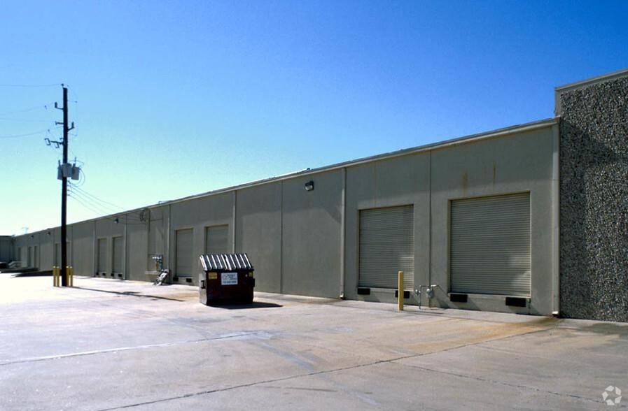 Northwest Point Service Center 7240 Brittmoore Rd photo 3