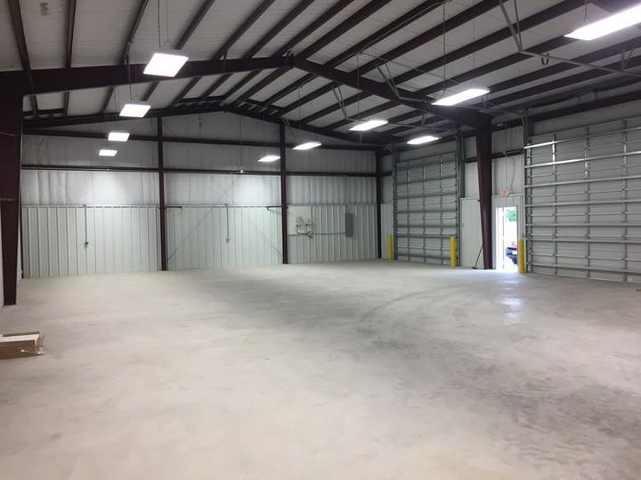 Leopard Business Park 8233 Leopard St