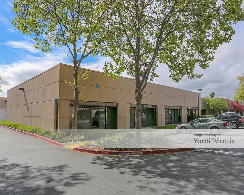 Tully Business Center photo 2