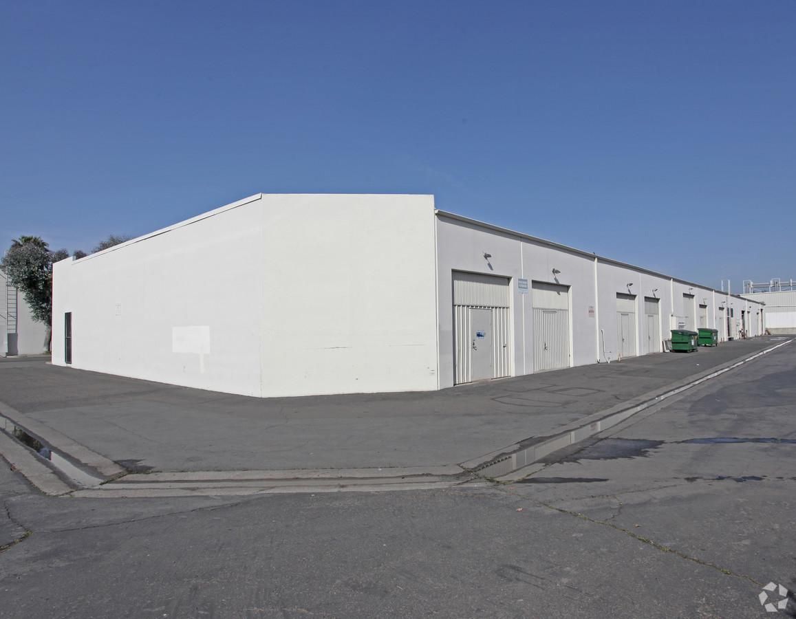 Industrial Property For Lease photo 3