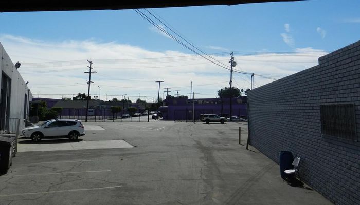 Warehouse Space for Rent at 3301 Maple Ave Los Angeles, CA 90011 - #8