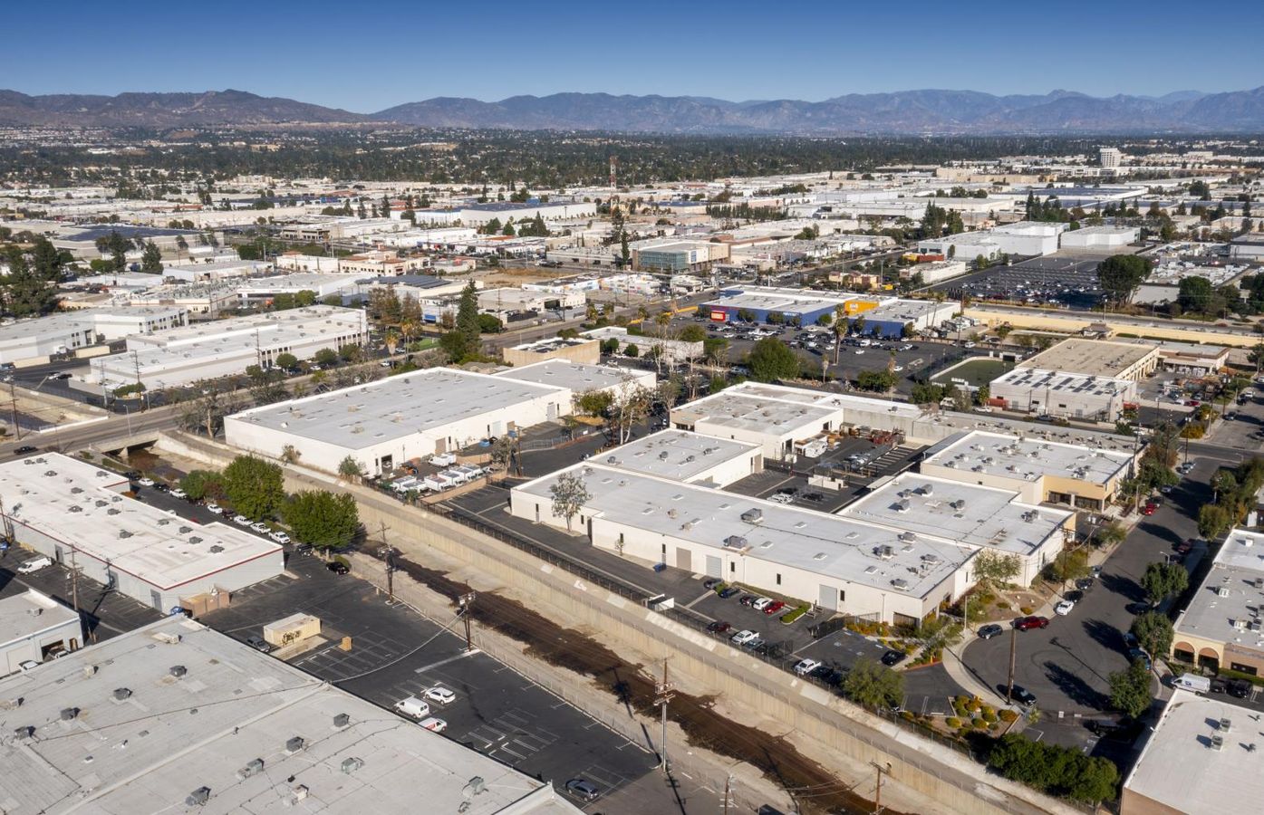 Chatsworth Industrial Park photo 1