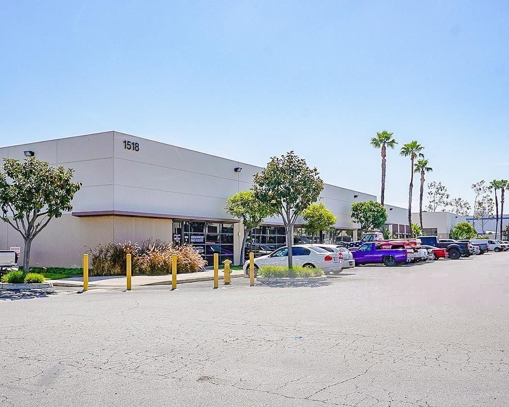 Commercenter Anaheim photo 2