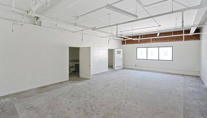 Warehouse Space for Rent at 6007 S St Andrews Pl Los Angeles, CA 90047 - #12