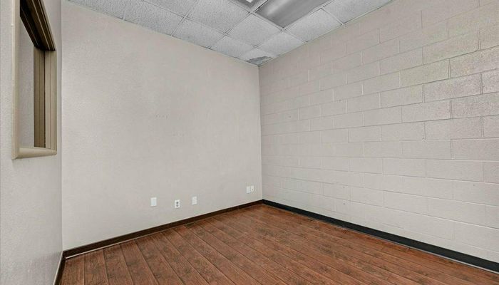 Warehouse Space for Rent at 1027 W Murray Ave Visalia, CA 93291 - #8