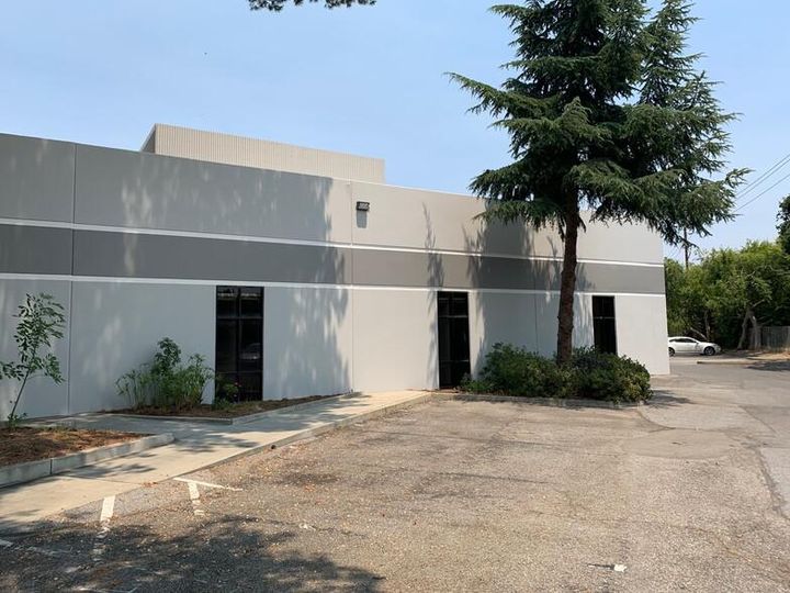 355 Pioneer Way