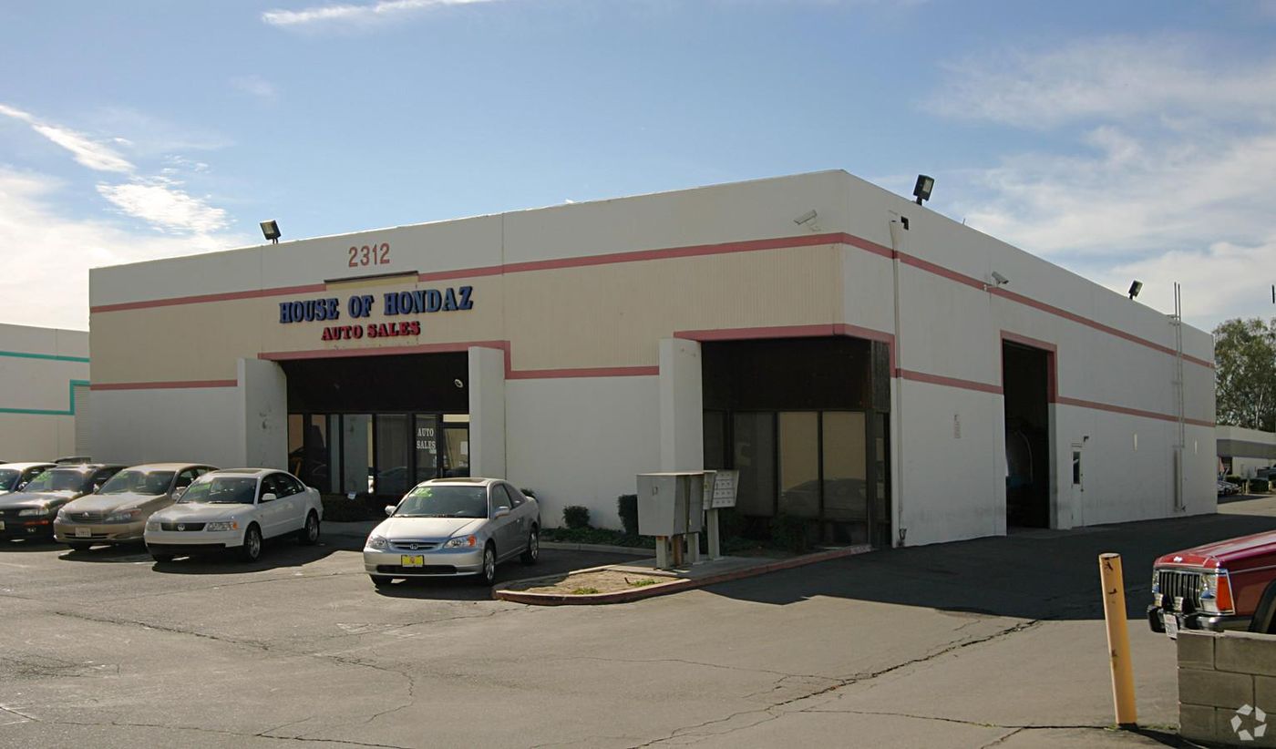 Hunco Industrial Plaza photo 2
