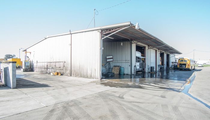 Warehouse Space for Sale at 4312 S Chestnut Ave Fresno, CA 93725 - #3