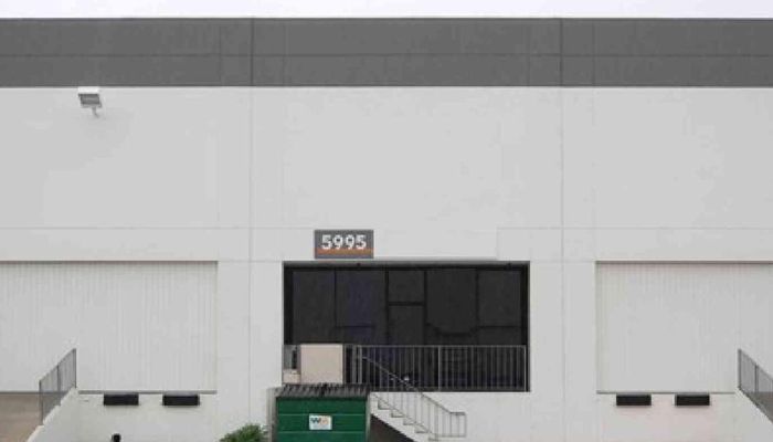 Warehouse Space for Rent at 5990-6200 Malburg Way Vernon, CA 90058 - #7