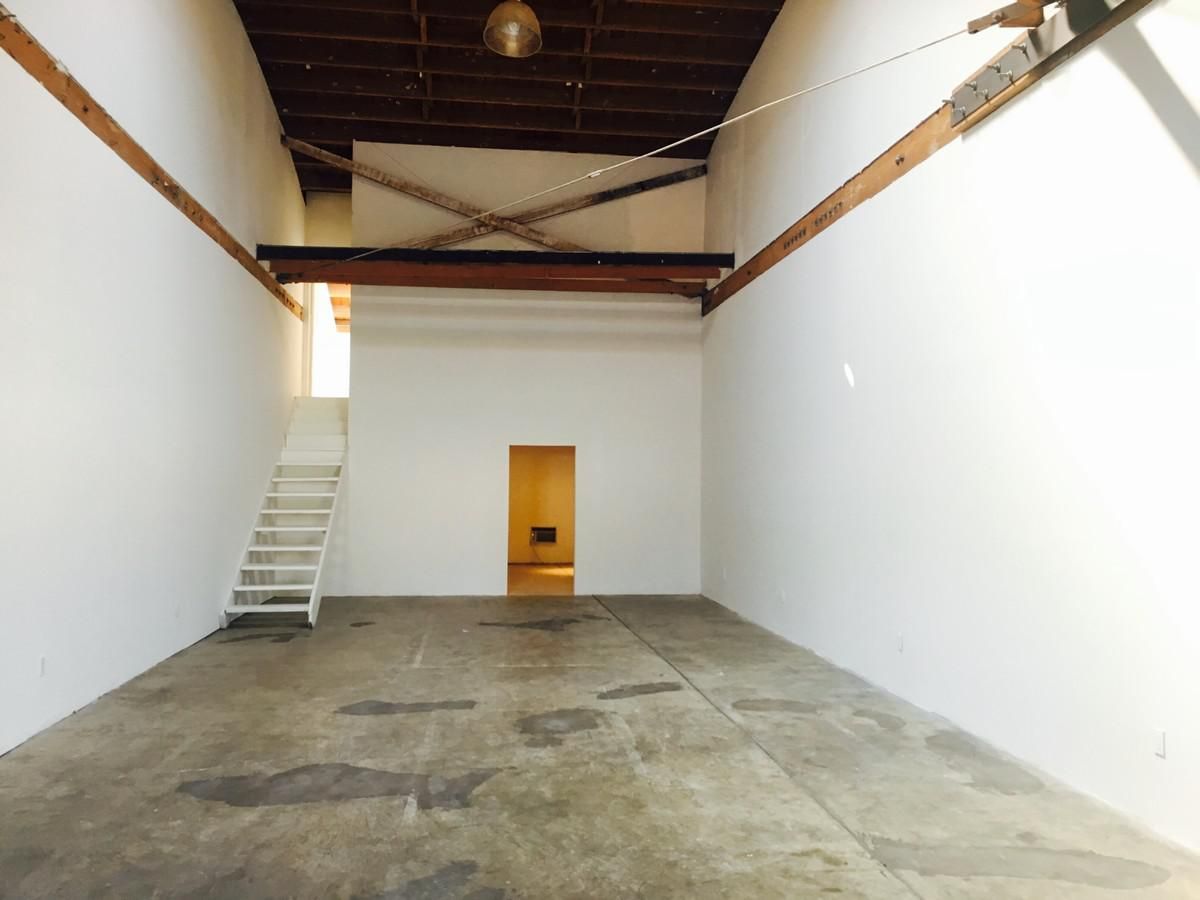 Flex Property For Lease photo 2