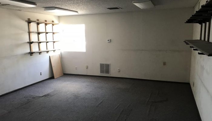 Warehouse Space for Sale at 1505 N Thesta St Fresno, CA 93703 - #11