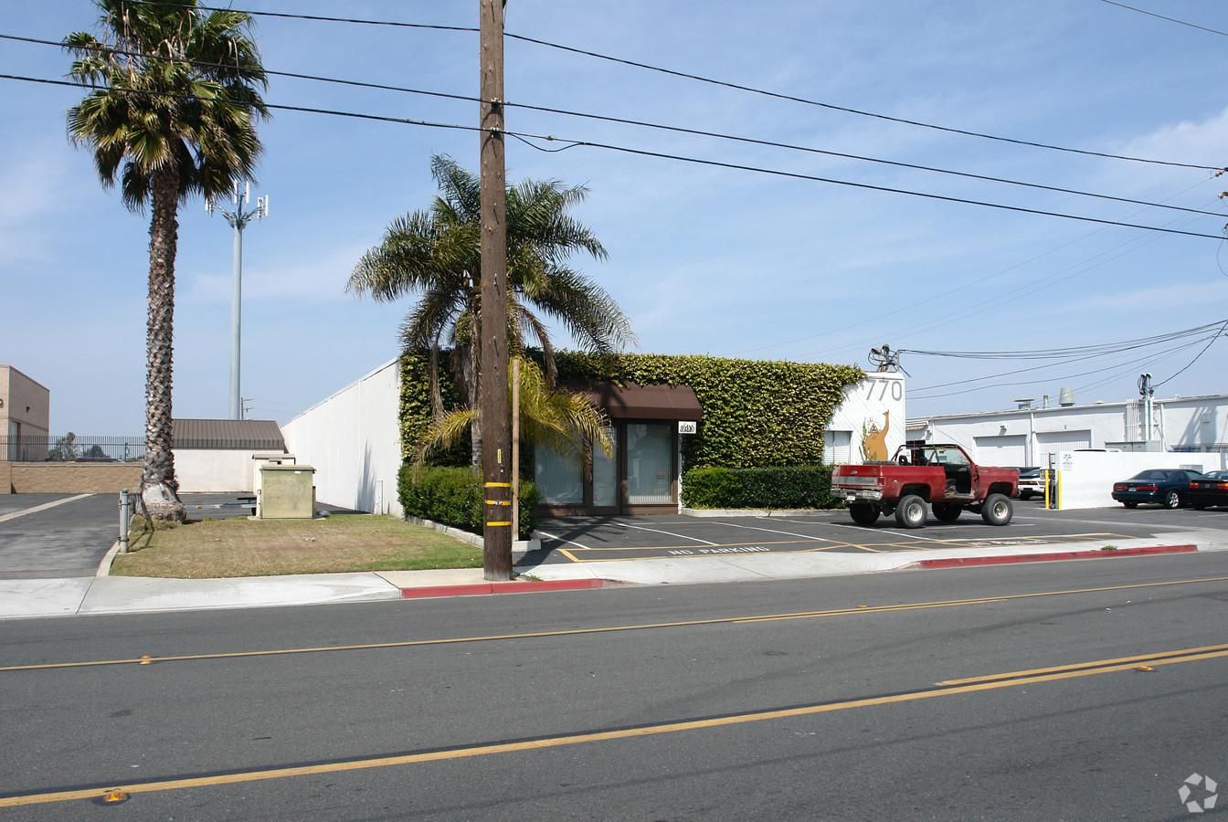 Industrial Property For Lease photo 4