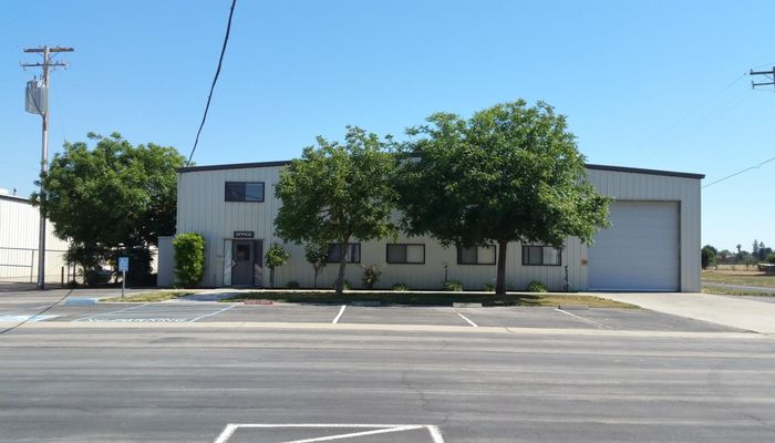 Warehouse Space for Sale at 23205 Clayton Ave Reedley, CA 93654 - #6