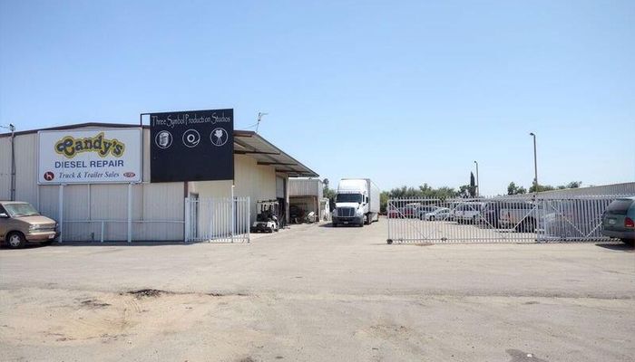 Warehouse Space for Sale at 2000 E El Monte Way Dinuba, CA 93618 - #2