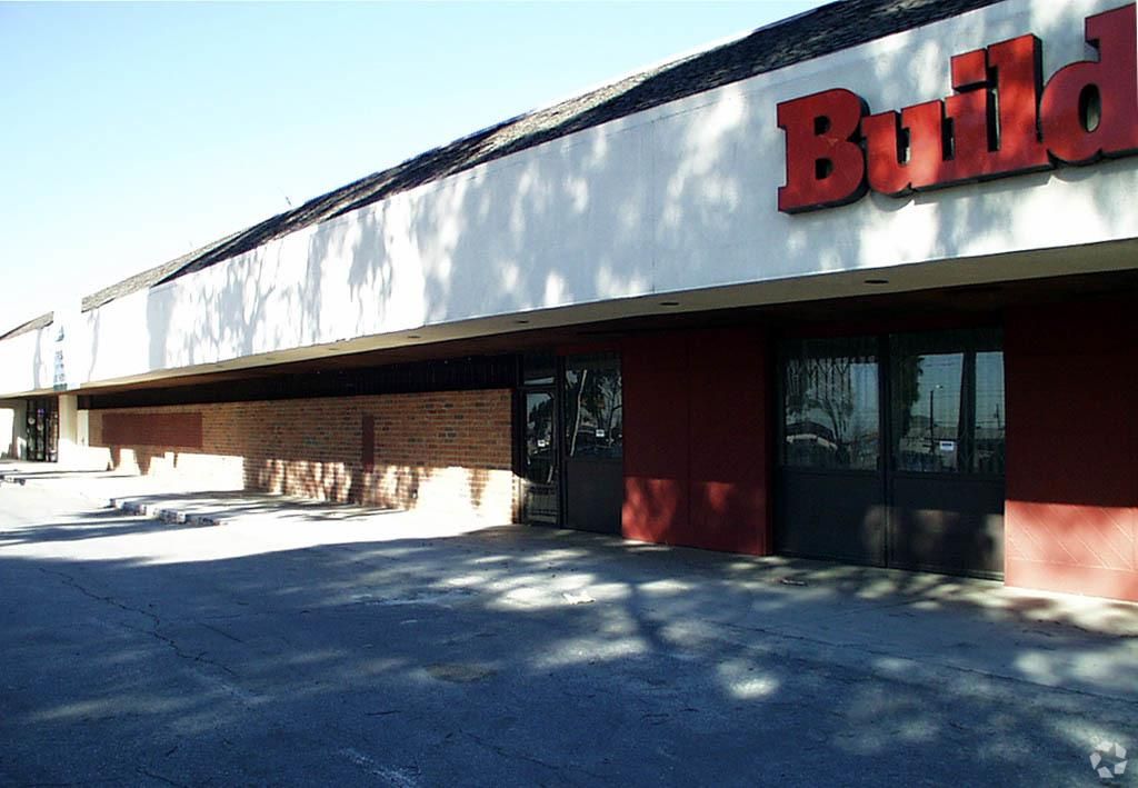 Industrial Property For Lease photo 4