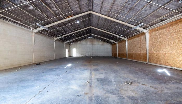 Warehouse Space for Rent at 622-626 N La Brea Ave Inglewood, CA 90302 - #18