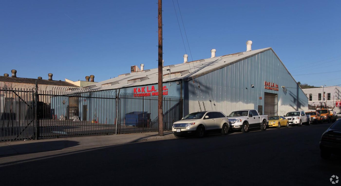 Industrial Property For Lease photo 1