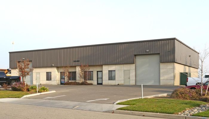 Warehouse Space for Sale at 3620 S Bagley Ave Fresno, CA 93725 - #1