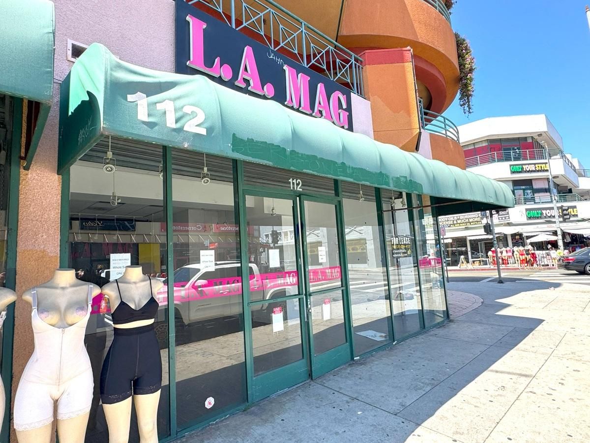Wall Street Garment Center photo 1