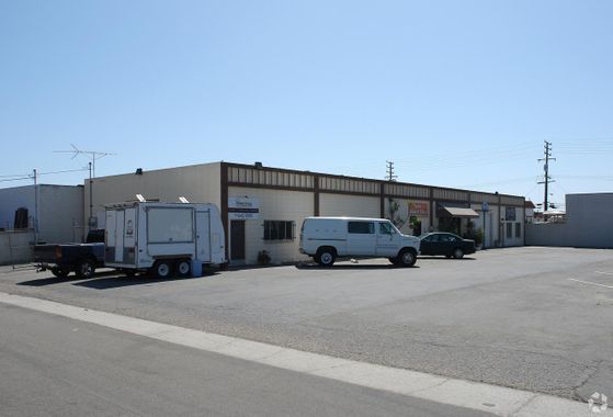 Office/Retail Property For Lease