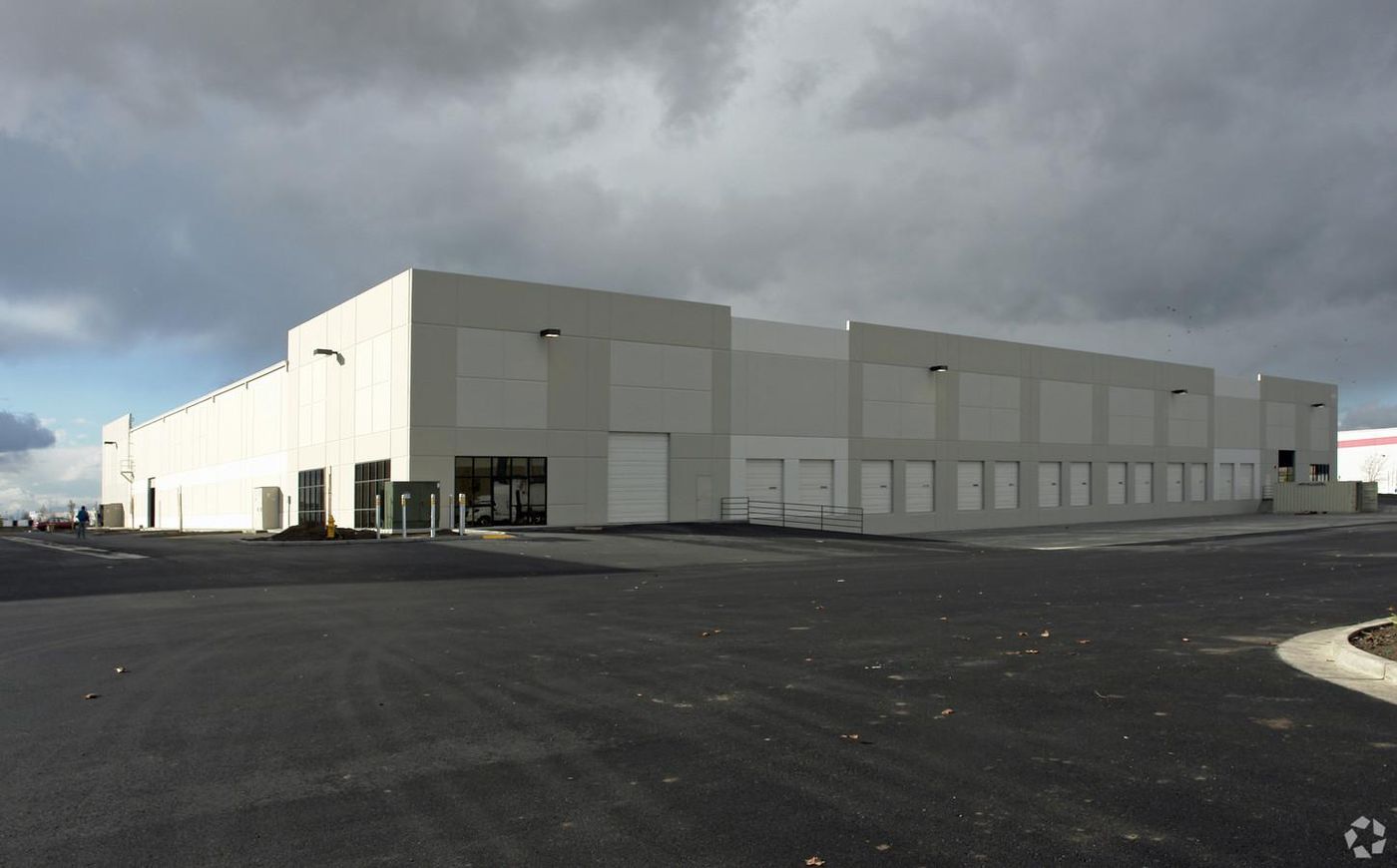 Industrial Property For Lease photo 4