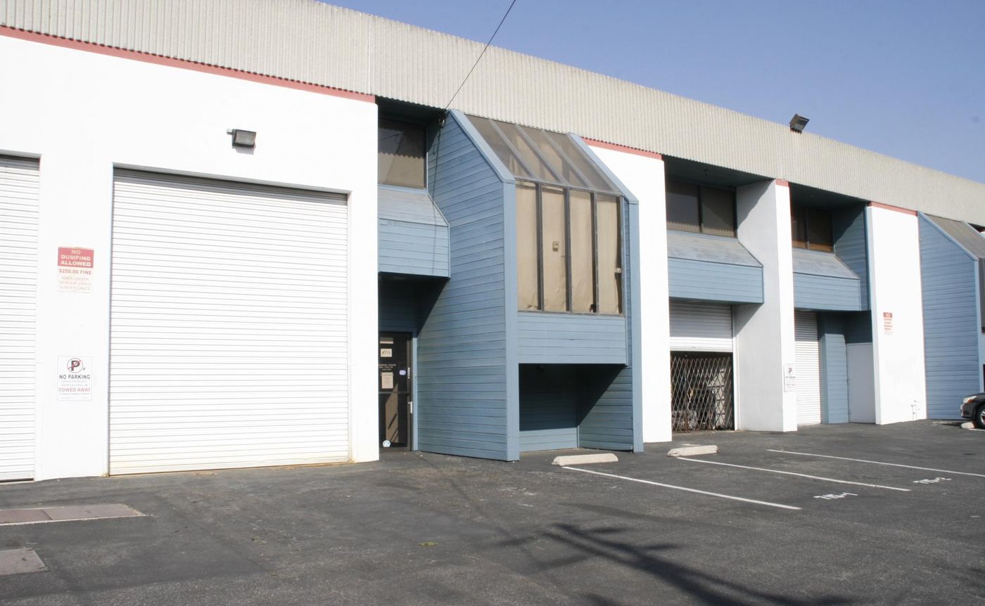 715 E. Gardena Blvd. photo 1