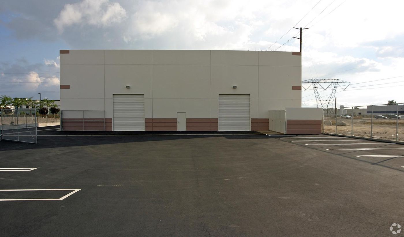 Airport/Wineville Commerce Center photo 2