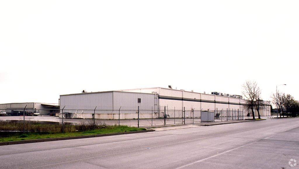 Industrial Property For Sale photo 4