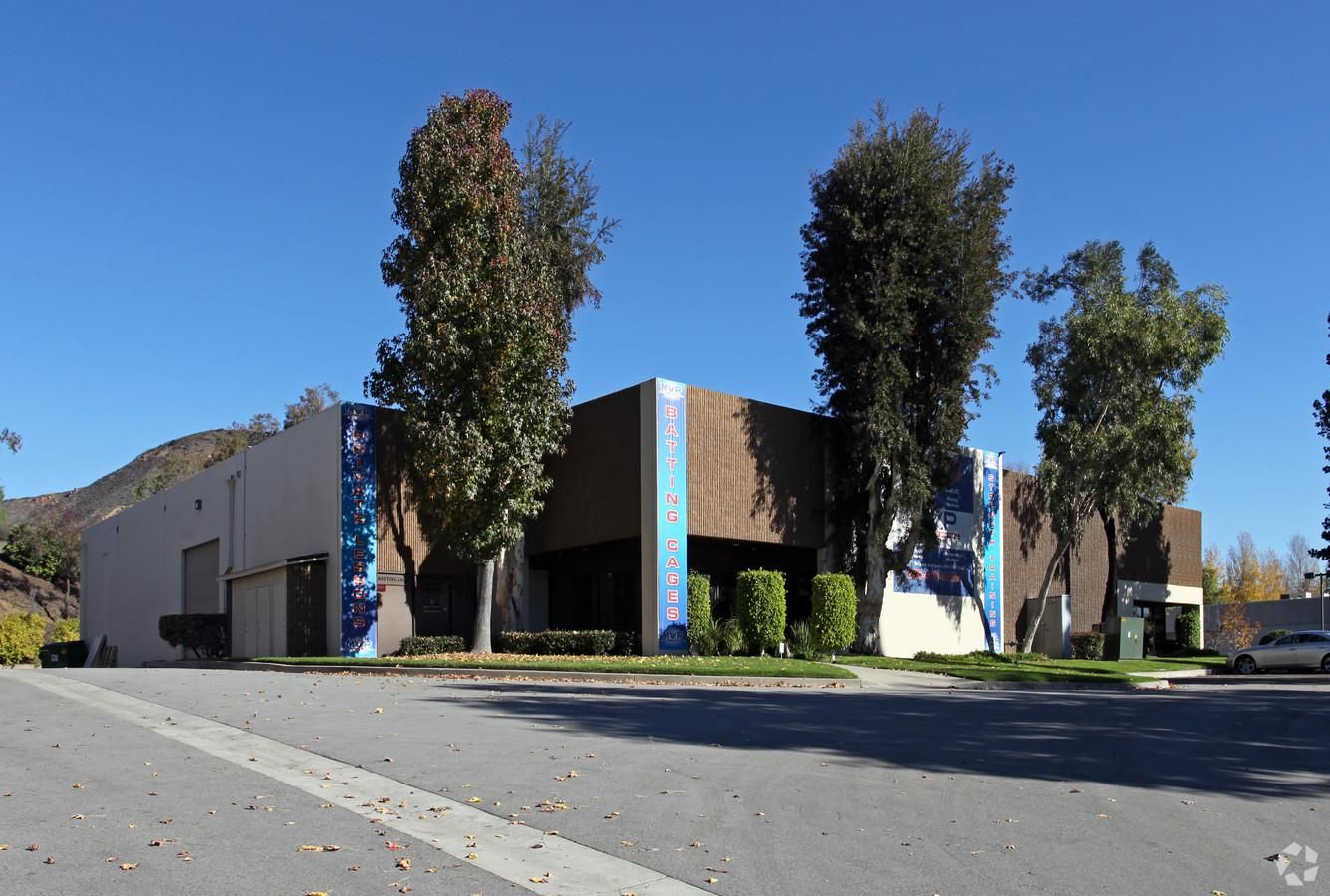 Bldg 6 photo 4