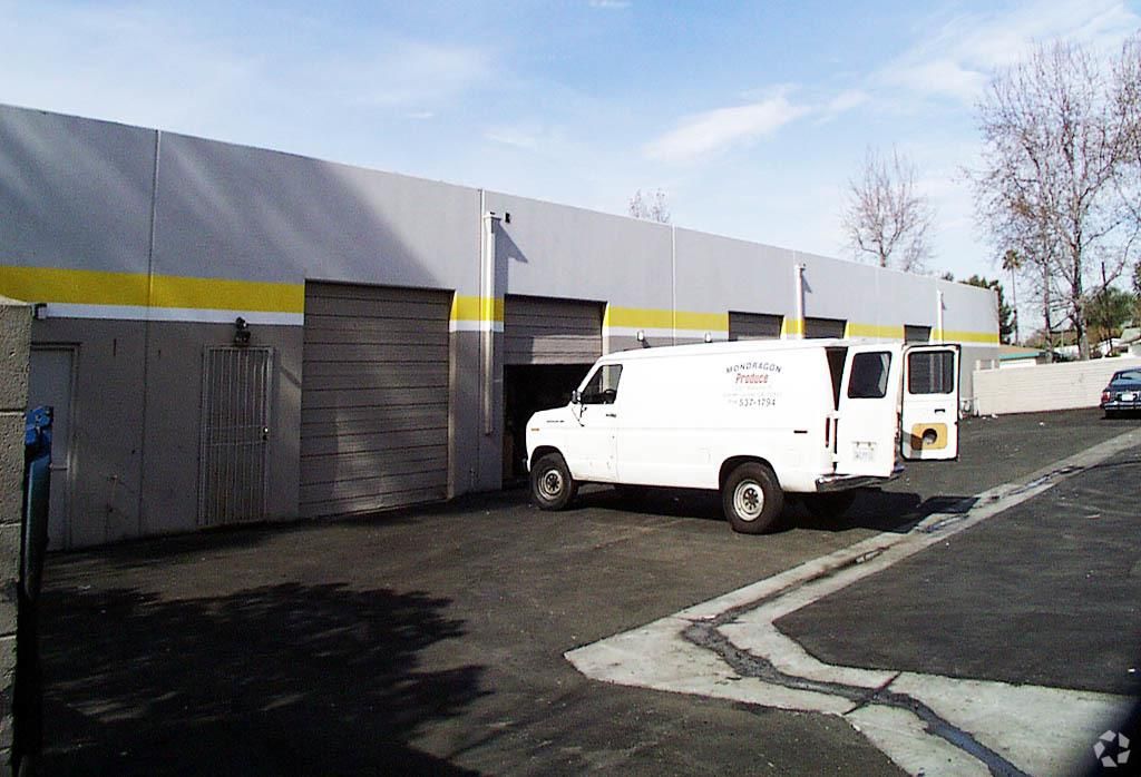 Bldg 16 photo 3