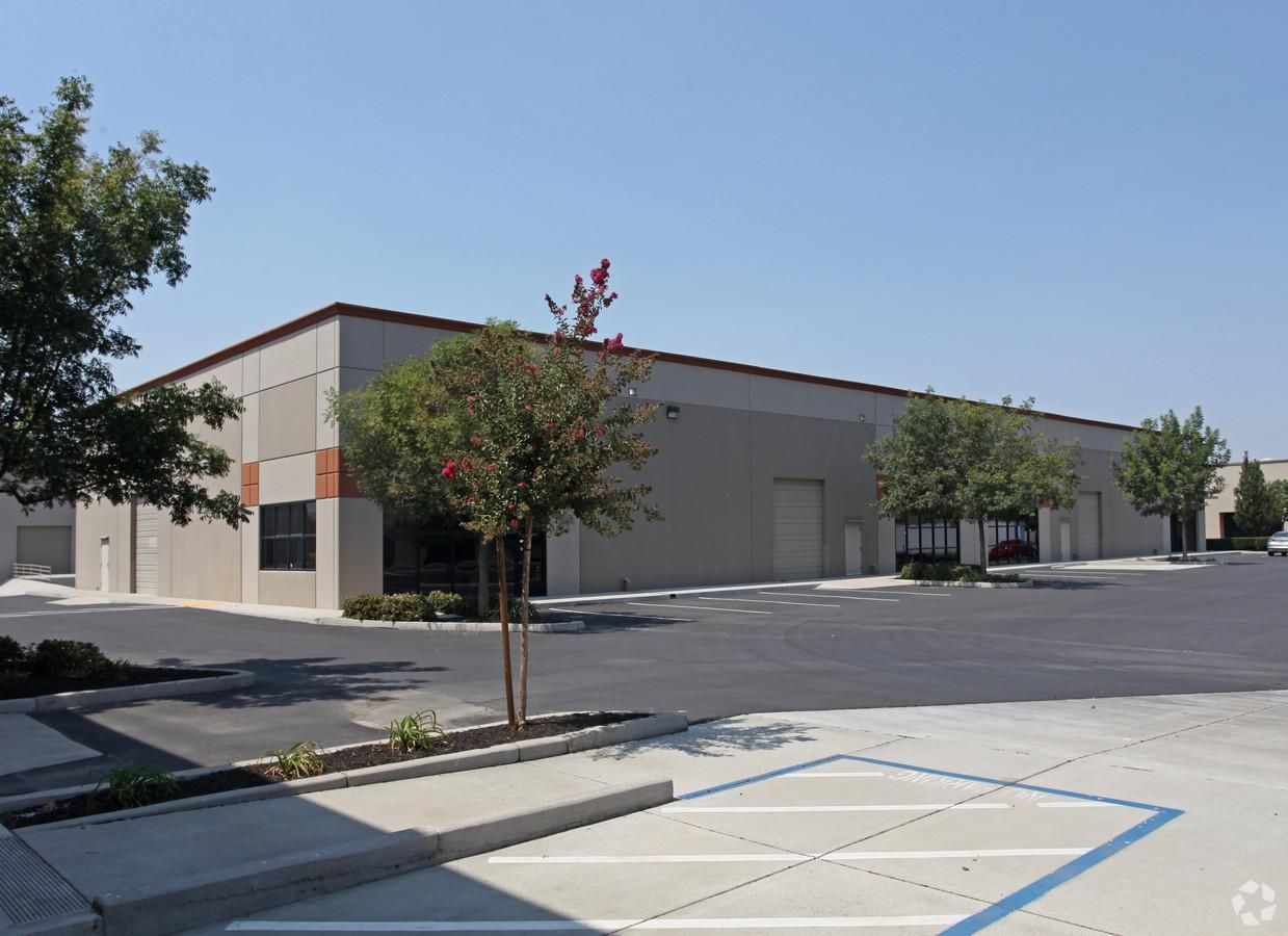 Industrial Property For Sale photo 4